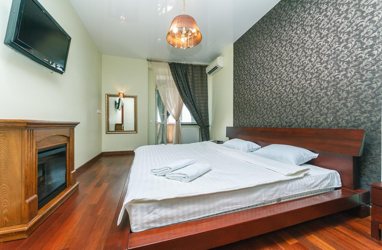 New Building Near Arena City Lesi Ukrainky 7A Київ Екстер'єр фото