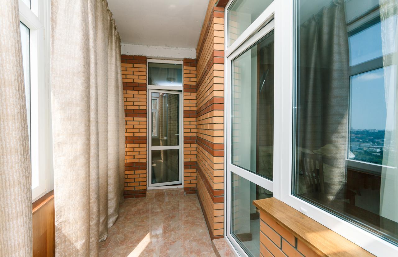 New Building Near Arena City Lesi Ukrainky 7A Київ Екстер'єр фото